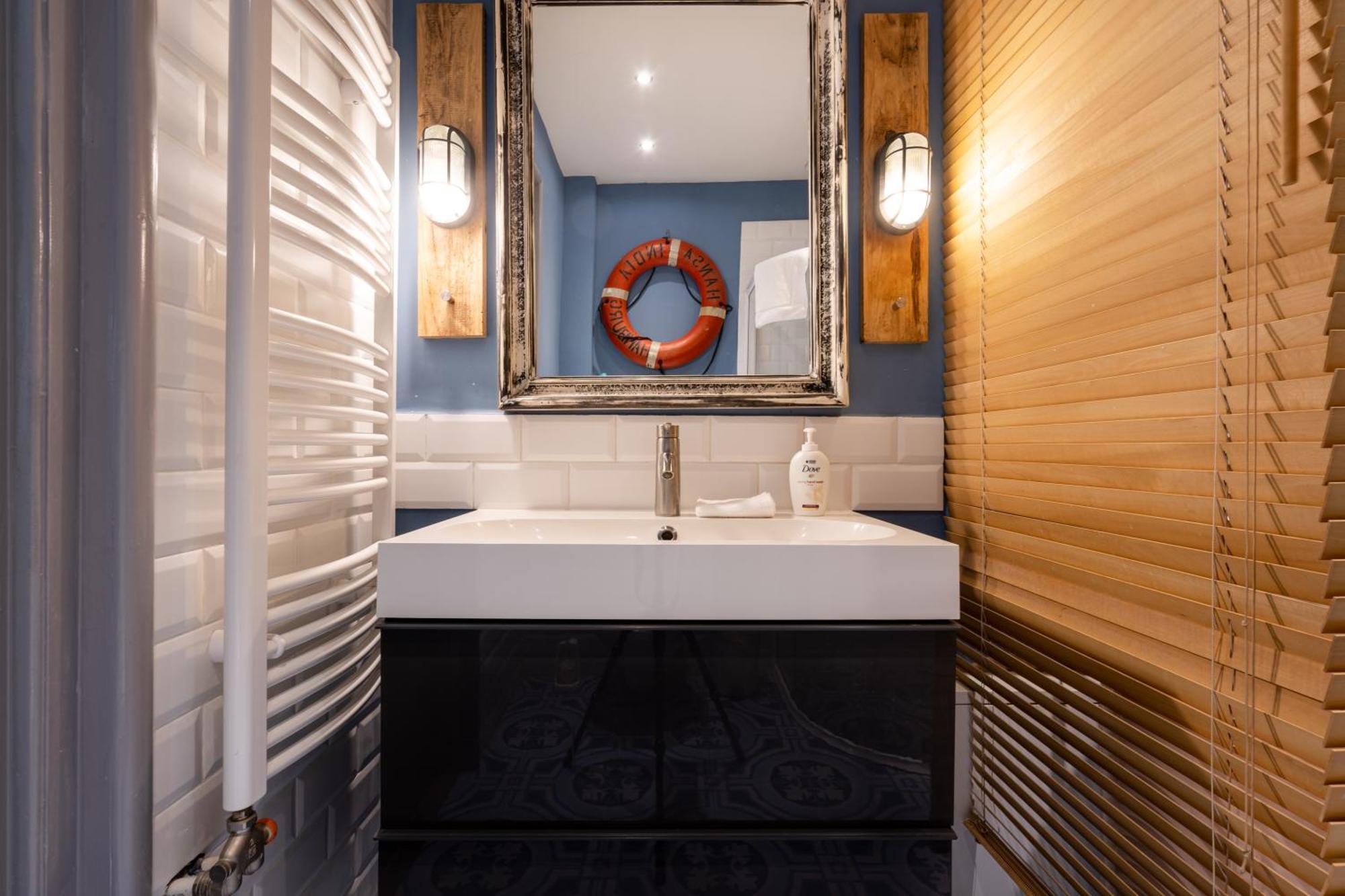 Paulay Deluxe Studio Apartment Budapest Ngoại thất bức ảnh