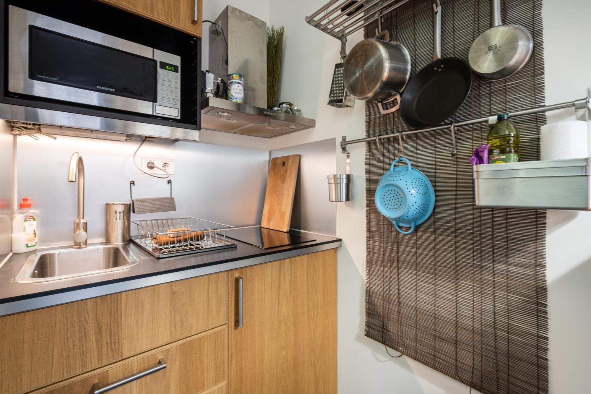 Paulay Deluxe Studio Apartment Budapest Ngoại thất bức ảnh